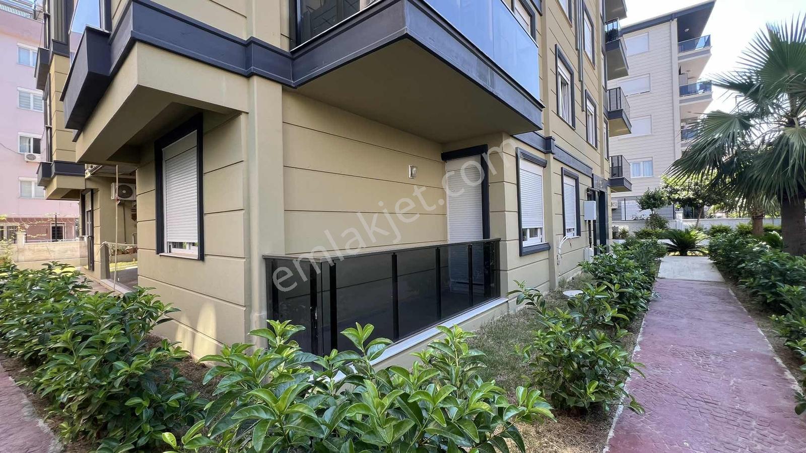 Kızıltoprak Florya Park Sitesinde Kiralık 1+1 Daire - Görsel 14