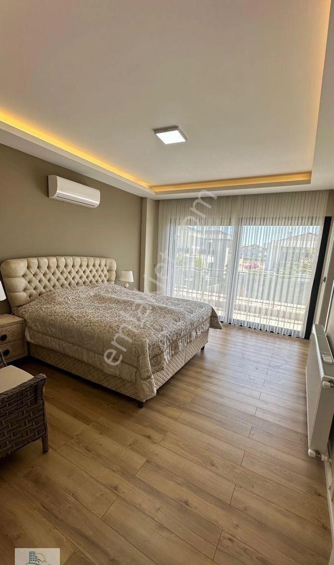 Efeler Mah 500 Mt Arsa İçinde Tam Müstakil Havuzlu Full Eşyalı 4+1 Lüks Villa - Görsel 33