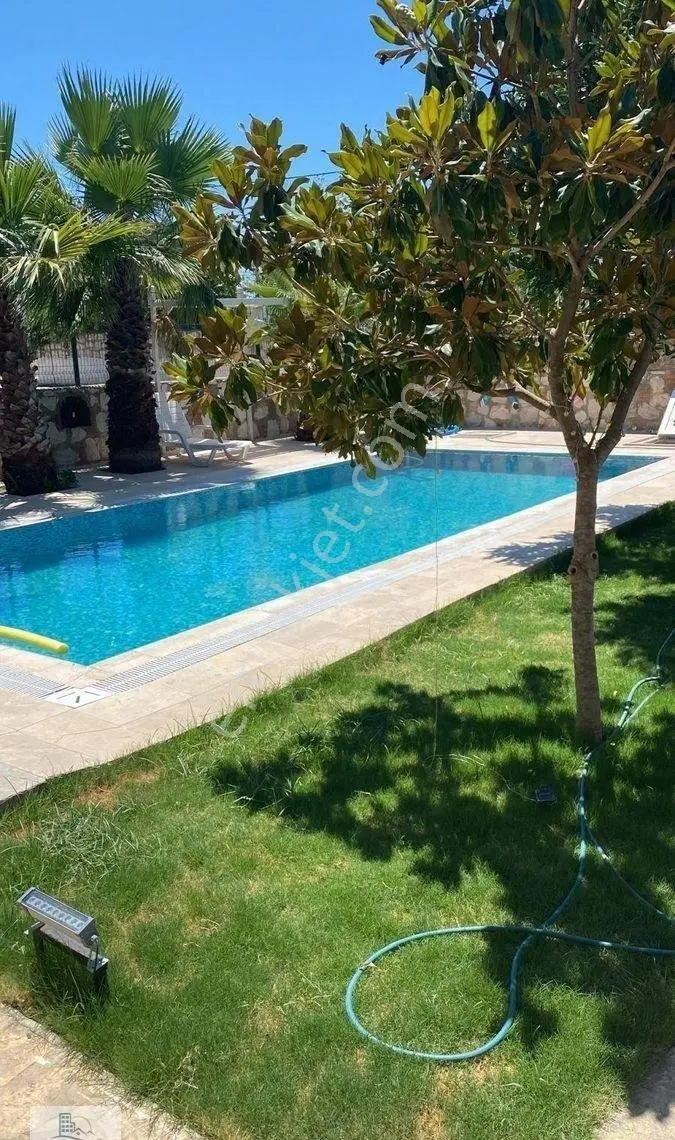 Didim Yeşiltepede 700 Metre Arsa İçinde Havuzlu Otoparklı Full Eşyalı Satılık 5 + 2 Taş Villa - Görsel 18