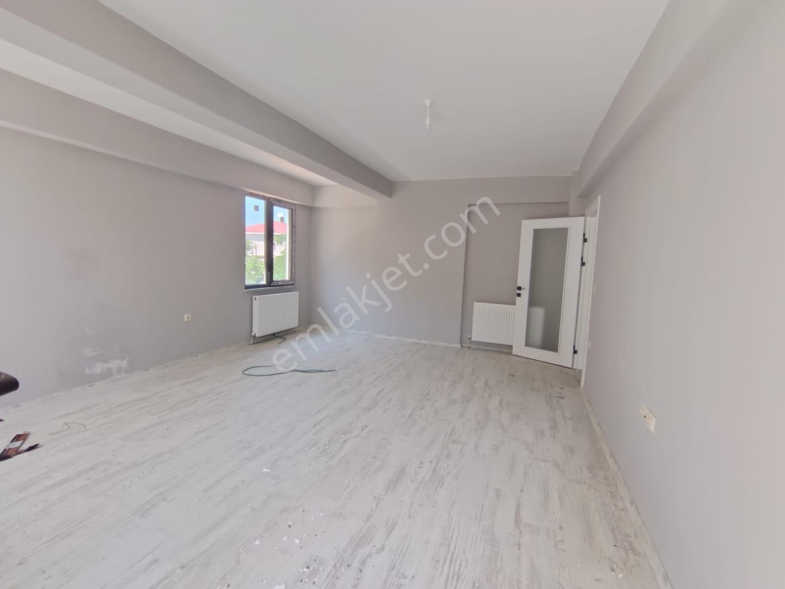 Delta Gayrimenkulden Kavaklar Da Satılık 2+1 105m2 Fırsat Daire! - Görsel 12