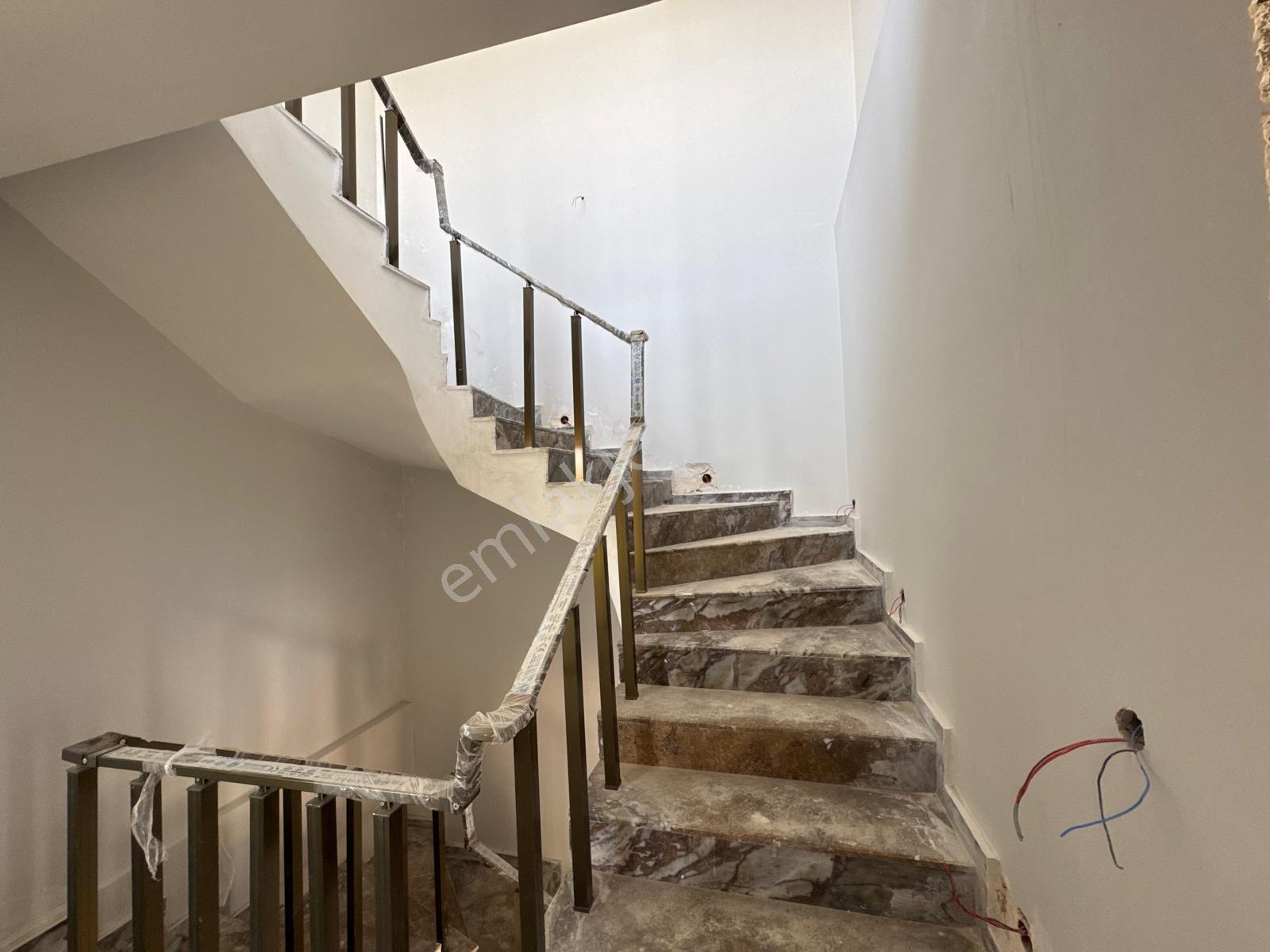 Remax Toros'tan Kuyuluk'ta Doğa İle İç İçe 4+1 Satılık Villa - Görsel 4