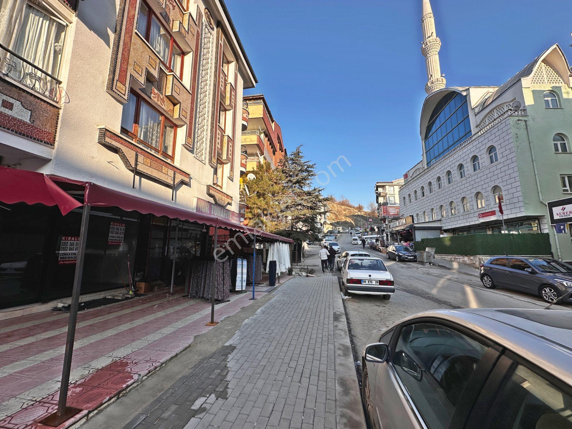 Sağduyu Cadde Yakınında Depolu Kombili Kiralık Dükkan