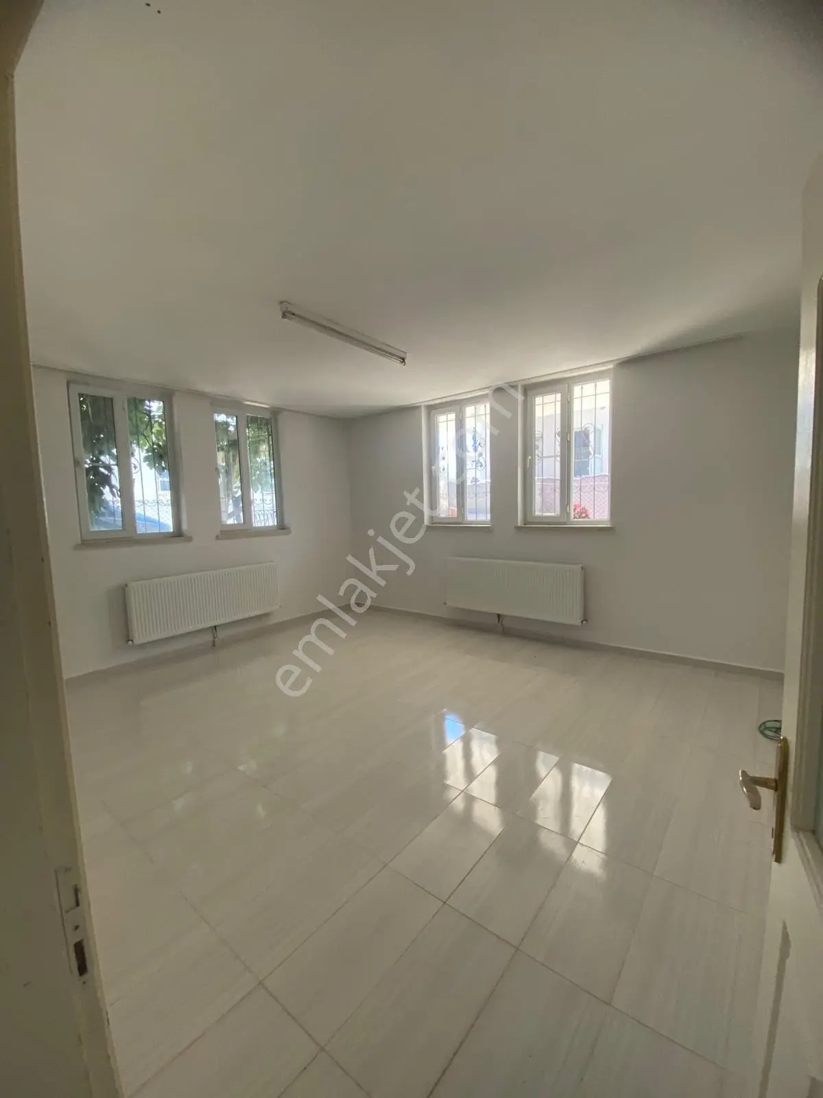 Troy Gym Arda'dan Bahçecik Mah. Kiralık Daire - Görsel 3