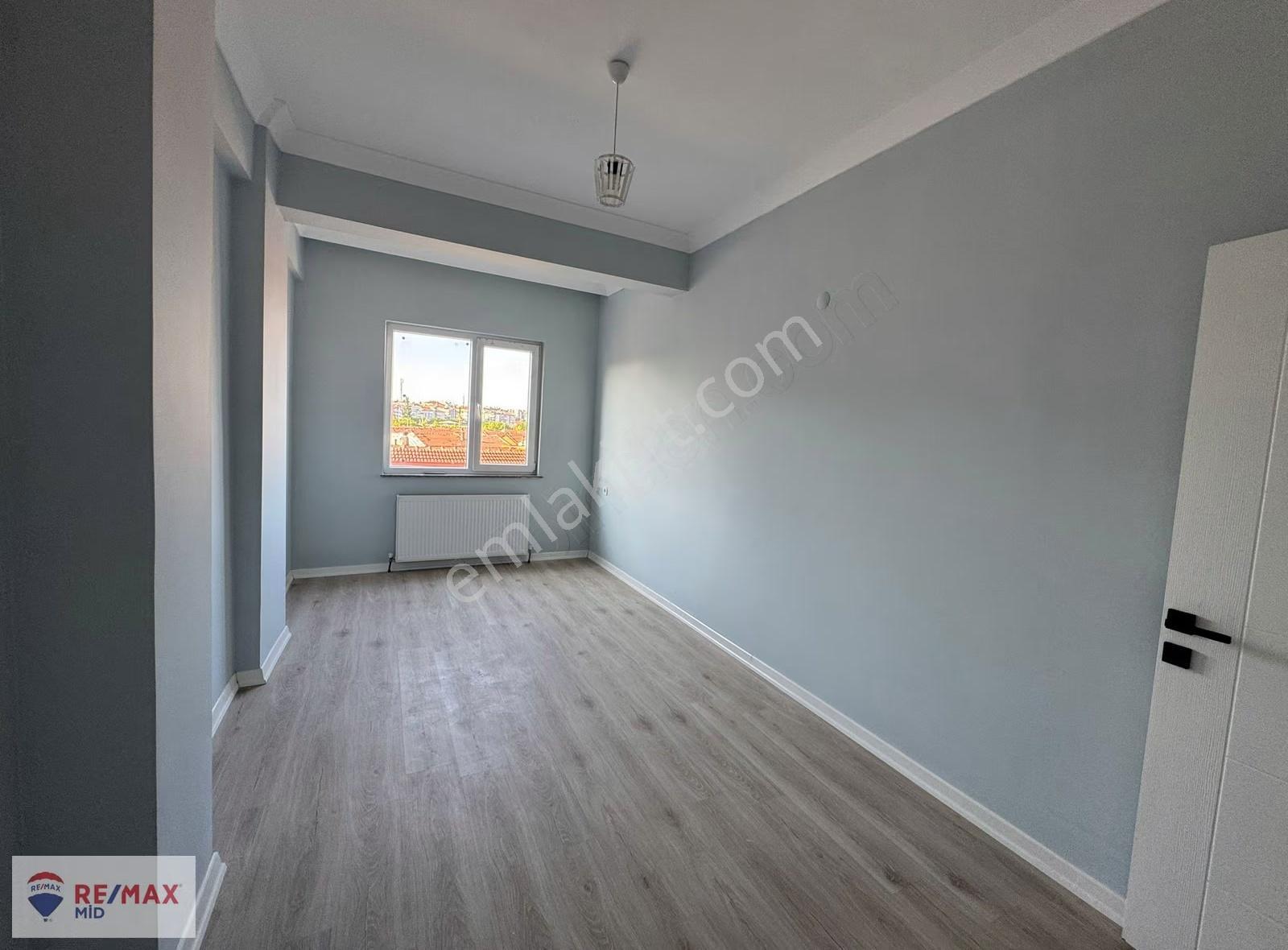 Remax Mıd ' Den Gümüşçeşme Mah. 2+1 Kıralık Daıre - Görsel 16
