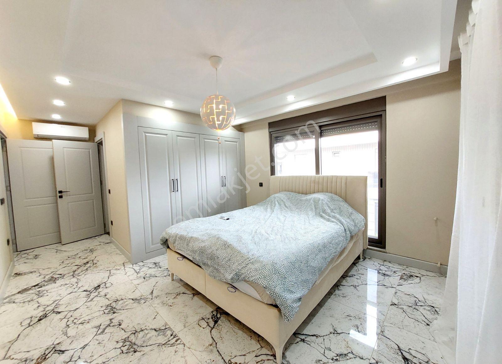 Belek'te Eşyalı Müstakil Havuzlu Kiralık Lüx Villa - Görsel 17
