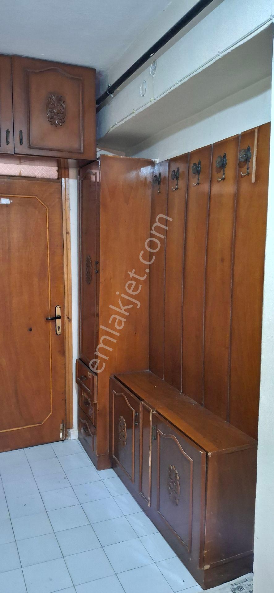 Ulu Caminin Yanında Kiralık 2+1 Daire - Görsel 2