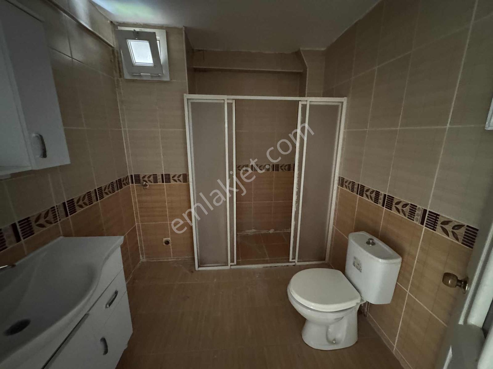 Sağlam Emlaktan Dervişpaşada Kiralık 3+1 Afjetli Ara Kat Daire - Görsel 13