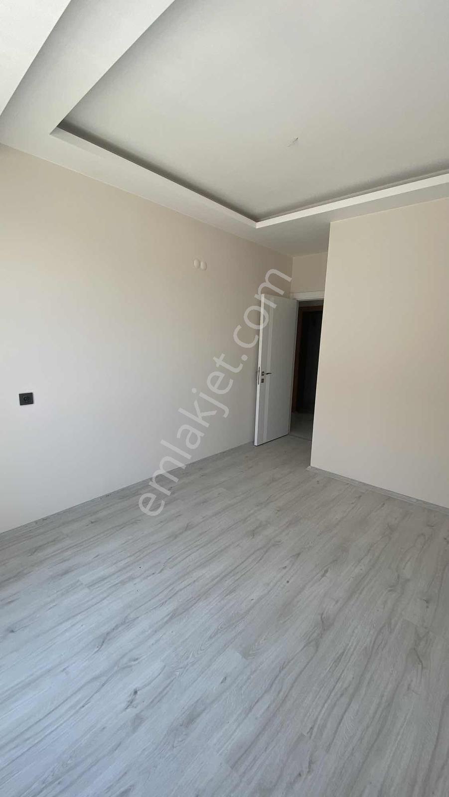 Efeler Ata Mahallesinde İskanlı 2+1 Sıfır Daire - Görsel 4