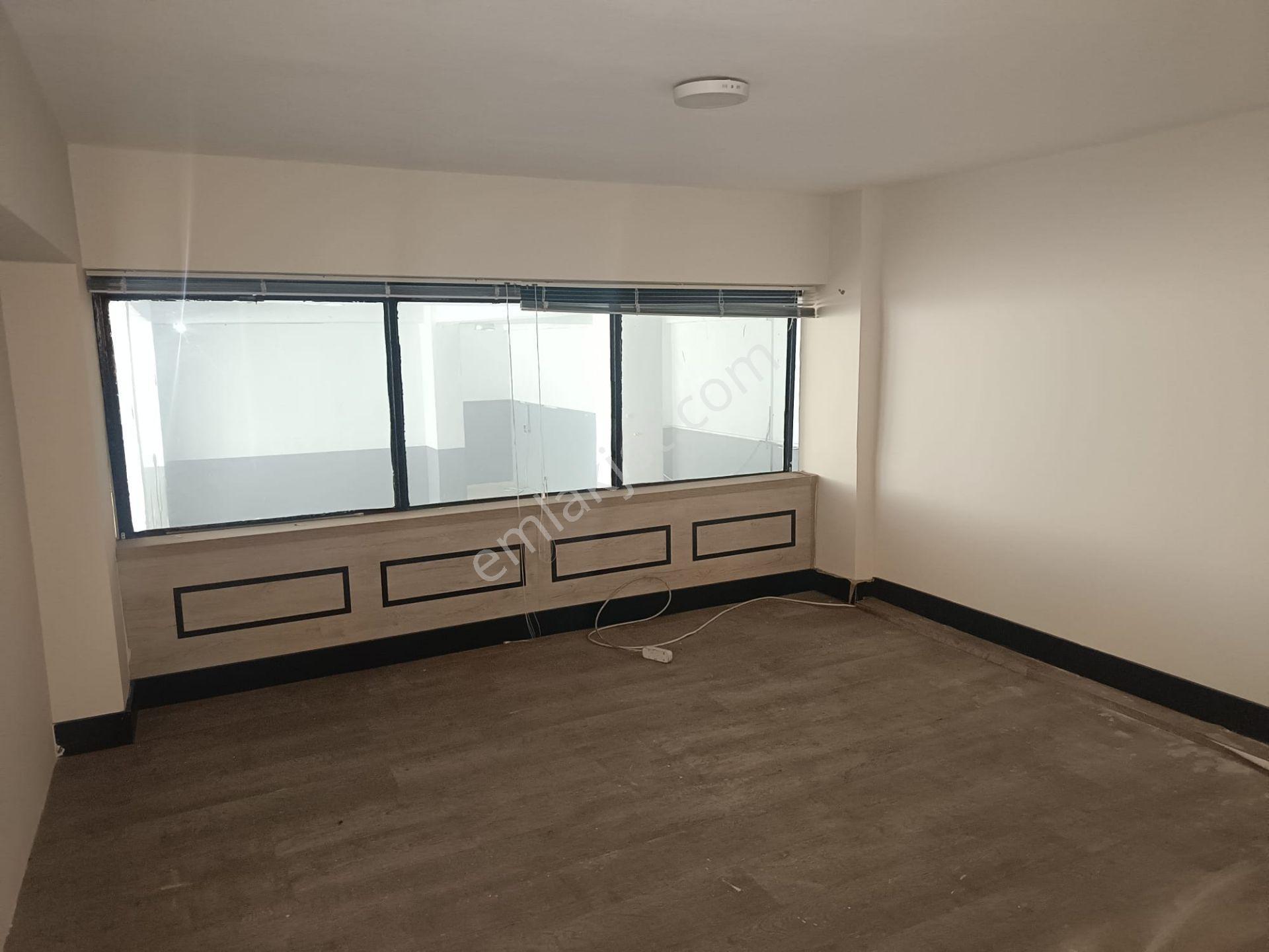 Altınova Mh İstanbul Cad Ticaretin Hareketli Bölgesinde İşyeri - Görsel 12