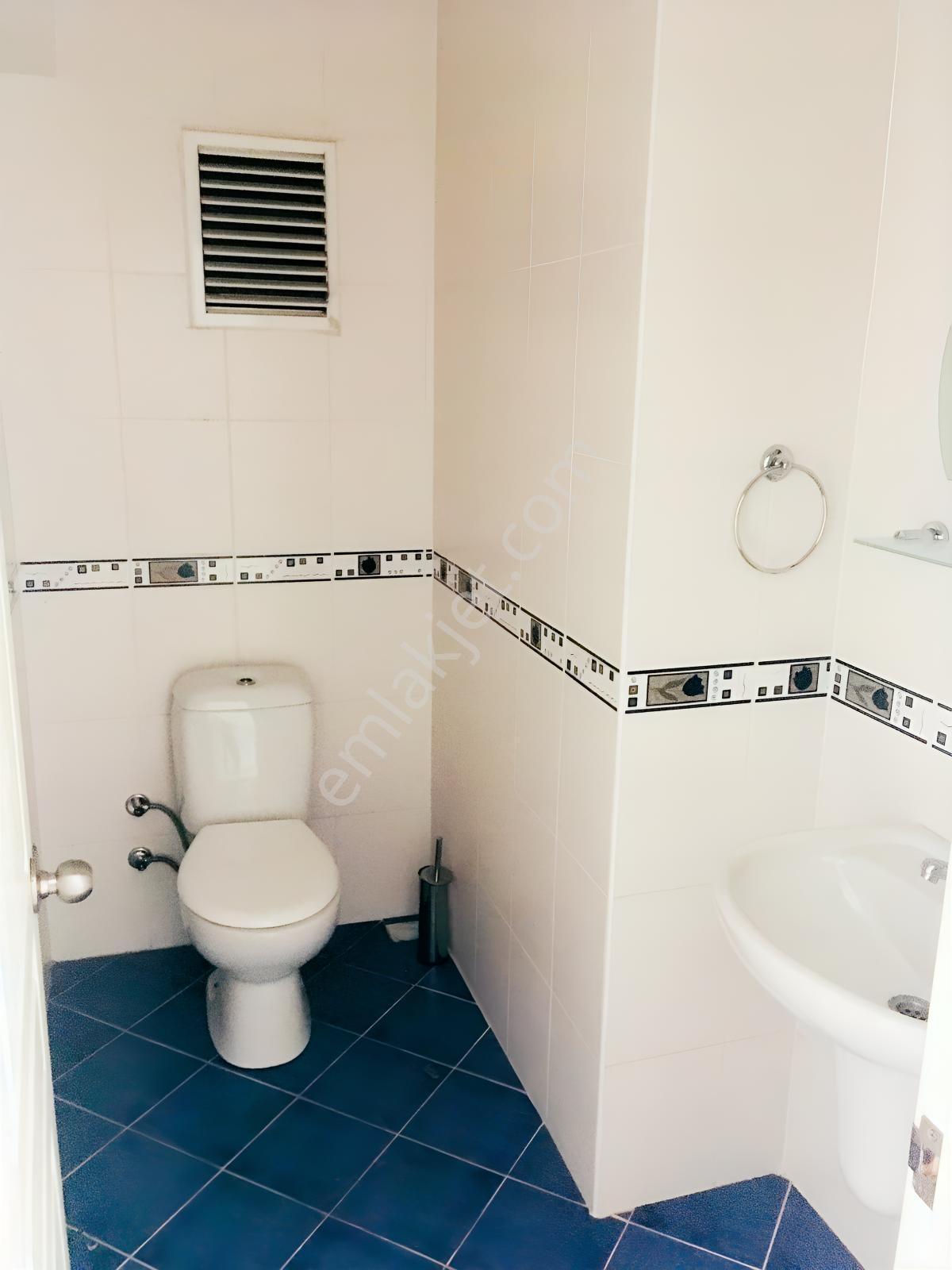 Barış Mahallesi Yalçın Apartmanında 3+1 Geniş Kombili Daire - Görsel 25