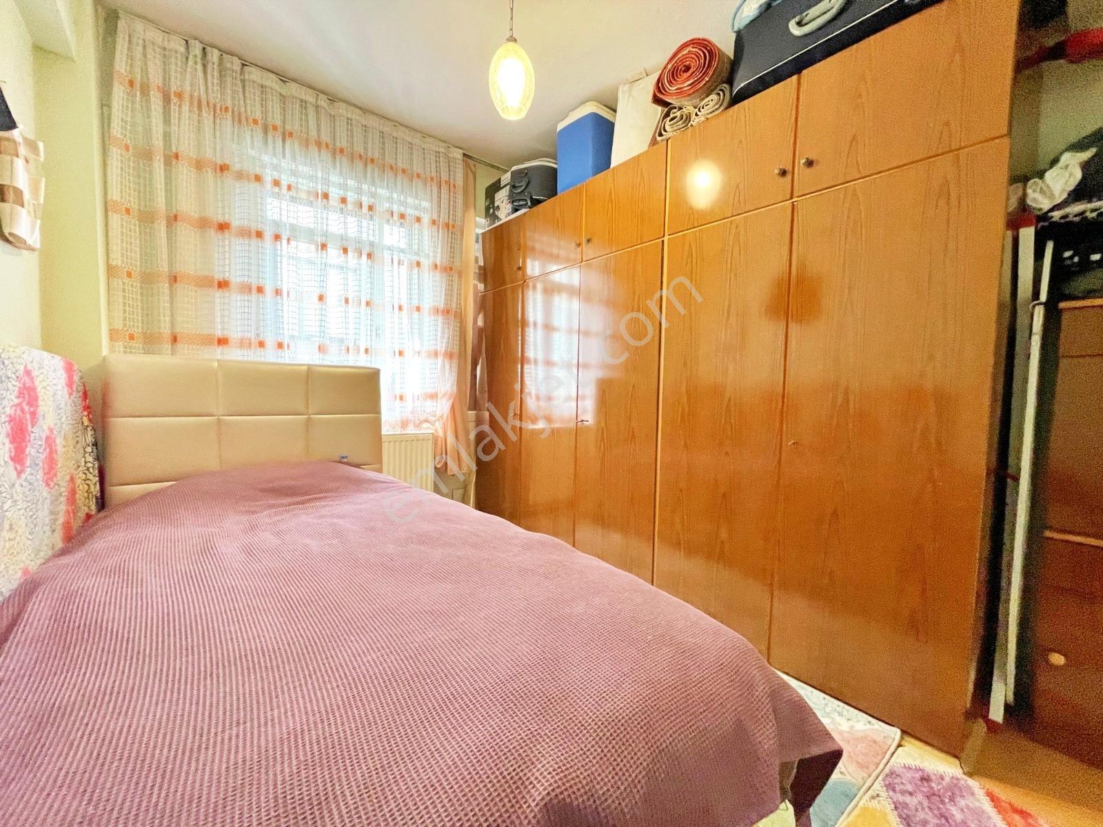 Parstan Sarıkızda Denize 50m Mesafede Full Eşyalı Arakat 2+1 - Görsel 19