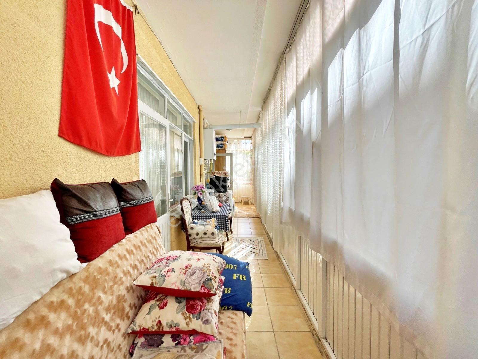 Parstan Sarıkızda Denize 50m Mesafede Full Eşyalı Arakat 2+1 - Görsel 6