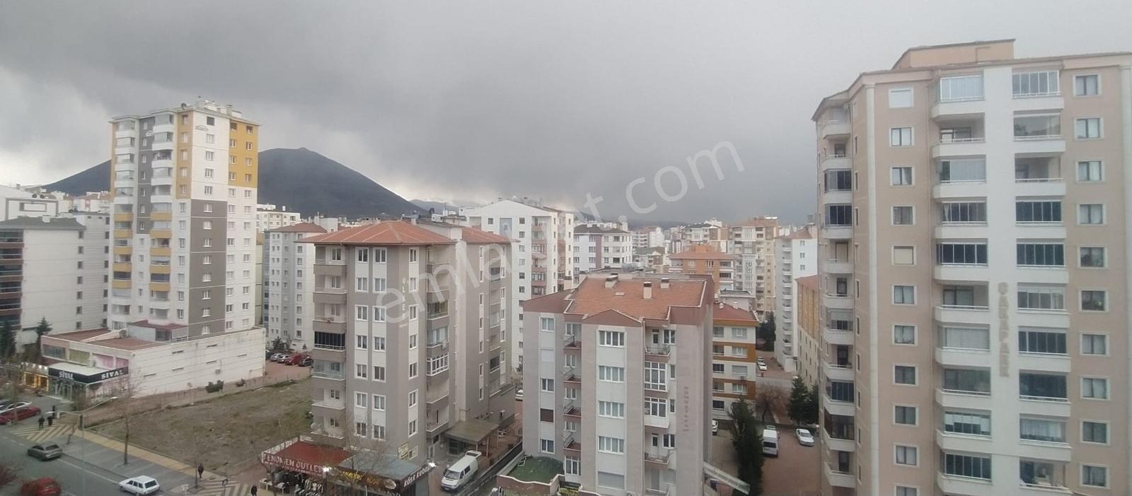 Talas Halefhoca Anacadde Üstü 3+1 Kiralık Daire - Görsel 10