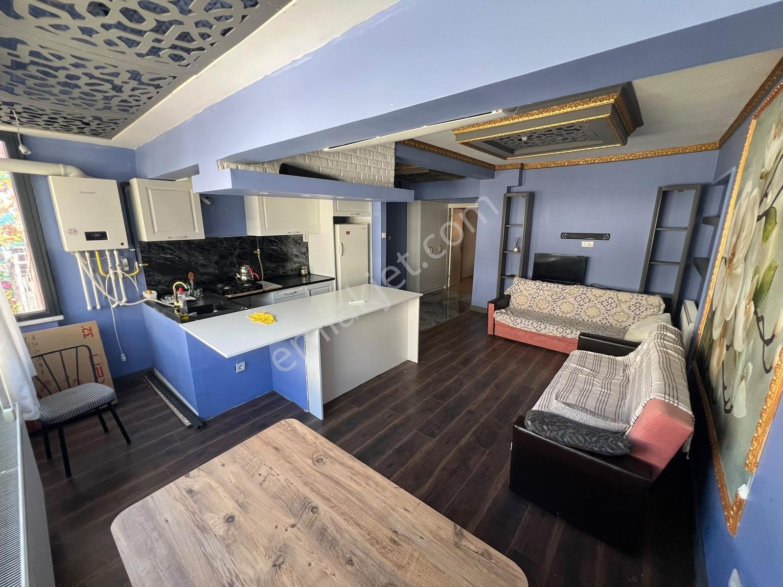 Yalova Çınarcık'ta Yenilenmiş Eşyalı Bakımlı 2+1 Daire