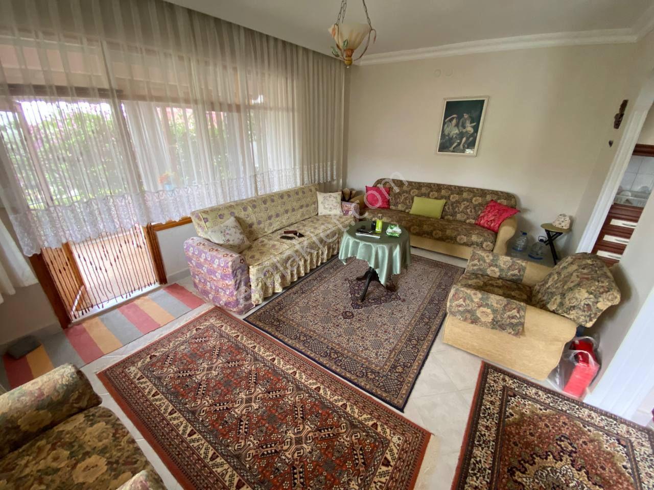 Aktiften Pelitköy İçmeler'de Deniz Manzaralı Harika Konumda 3+1 Geniş Verandalı Satılık Villa - Görsel 8