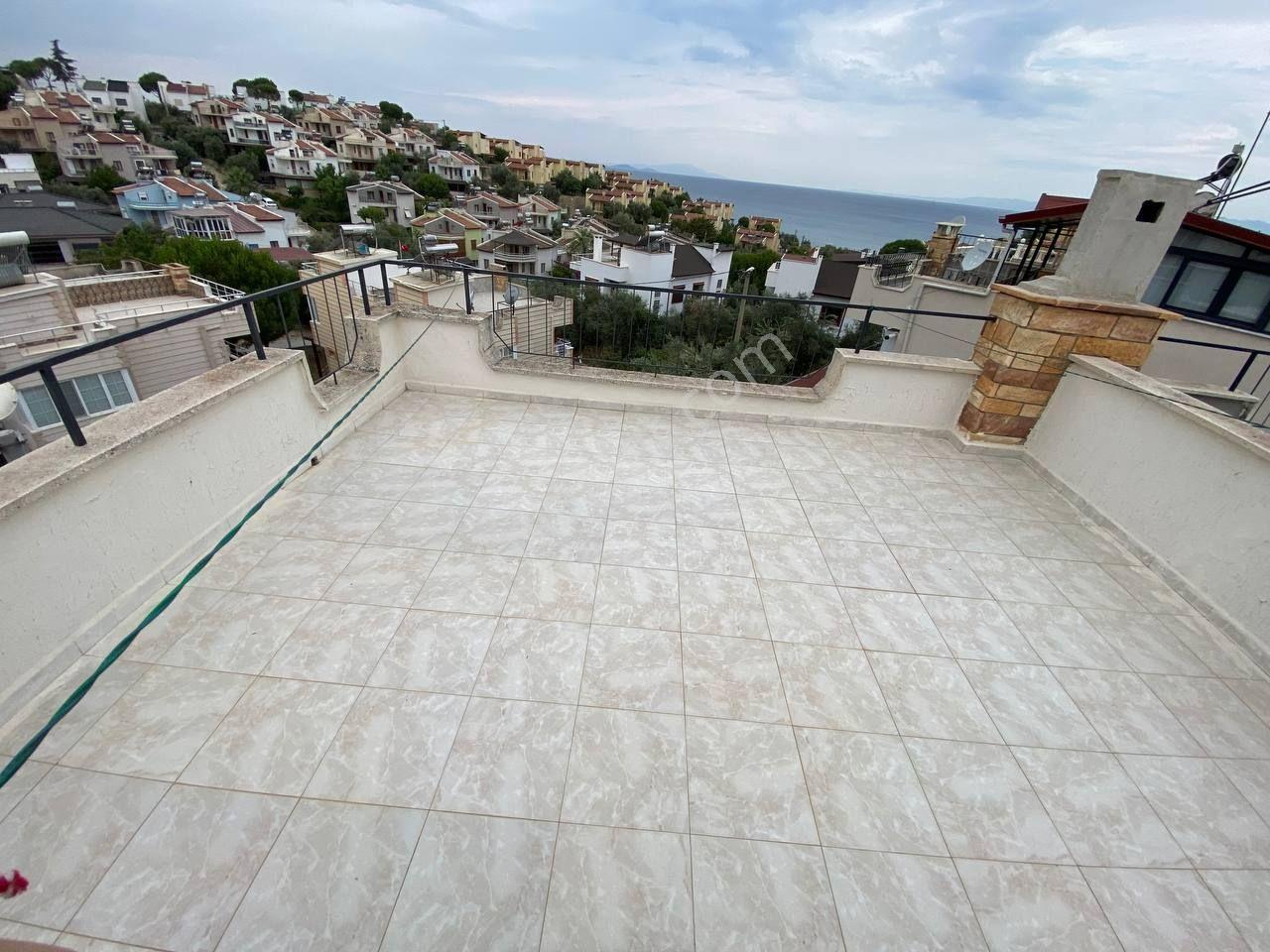 Aktiften Pelitköy İçmeler'de Deniz Manzaralı Harika Konumda 3+1 Geniş Verandalı Satılık Villa - Görsel 20