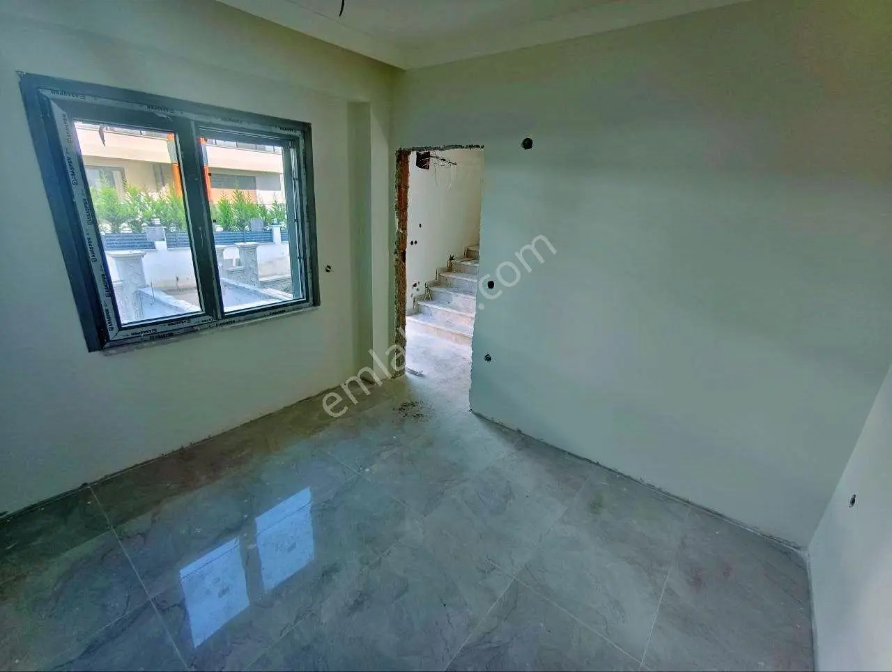 Uytundan Kızılkeçilide Otoparklı Havuzlu Sıfır 3+1 Lüks Villa - Görsel 3