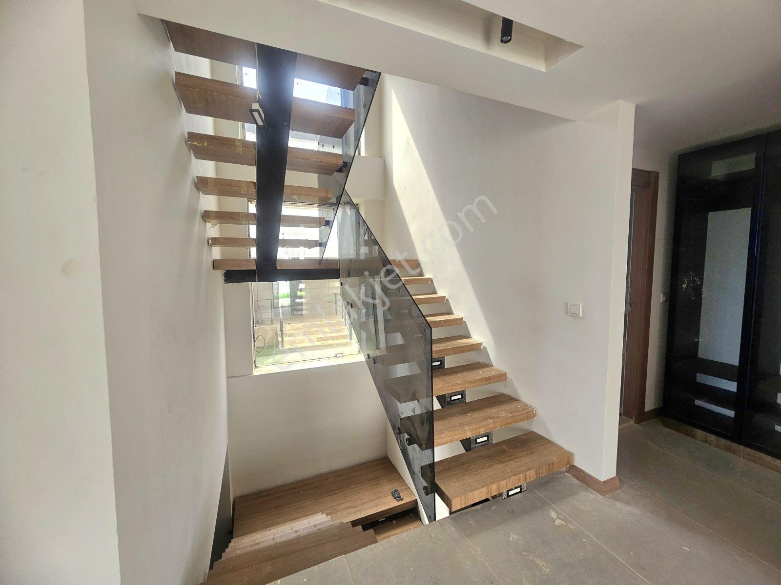 Kemerağzı'nda Lüks 4+1 Satılık Mustakil Villa - Görsel 7