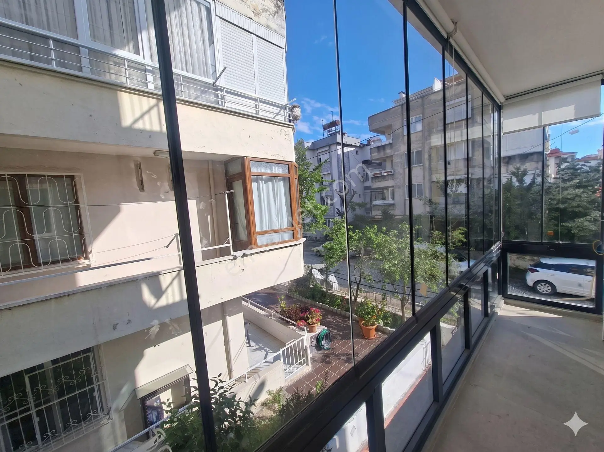 Aktif’ten Altınkum’da Denize 300 Metre Mesafede, Merkezi Konumda Cam Balkonlu Fırsat 2+1 Daire! - Görsel 14
