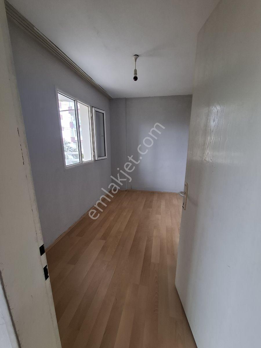Bornova Evka4 Merkezde Kiralık Daire - Görsel 4
