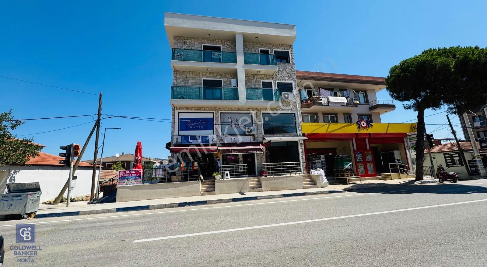 Foça Bağarası Ana Cadde Üzerinde Devren Kiralık Dükkan Mağaza - Görsel 6