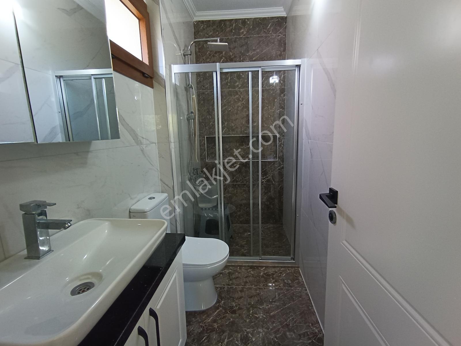 Davutlar'da Çok Özellikli 160 M2 Eşyalı Satılık 4+1 Lüks Villa - Görsel 28