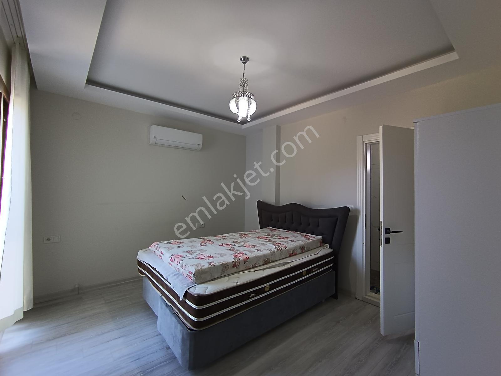 Davutlar'da Çok Özellikli 160 M2 Eşyalı Satılık 4+1 Lüks Villa - Görsel 31
