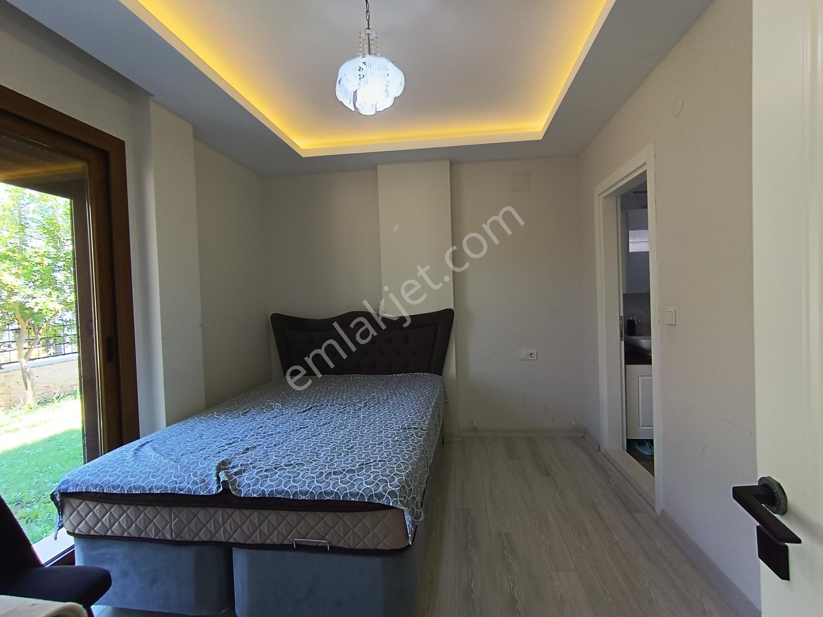 Davutlar'da Çok Özellikli 160 M2 Eşyalı Satılık 4+1 Lüks Villa - Görsel 11