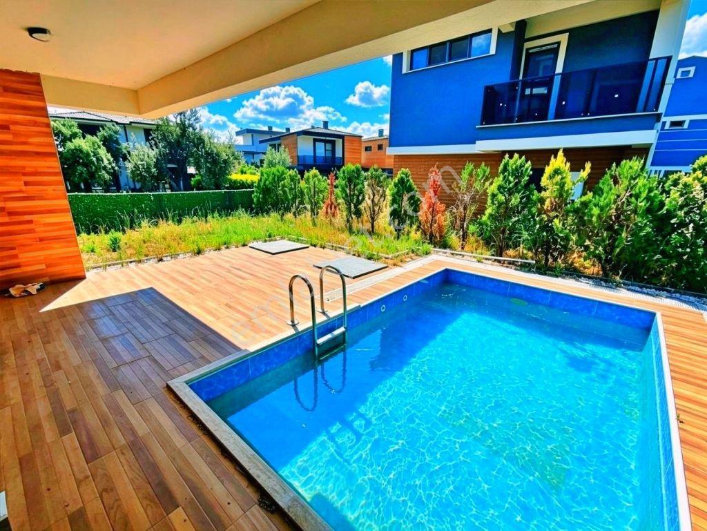 Uytundan Gürede Müstakil Havuzlu Ultra Lüks 5+1 Satılık Villa - Görsel 20