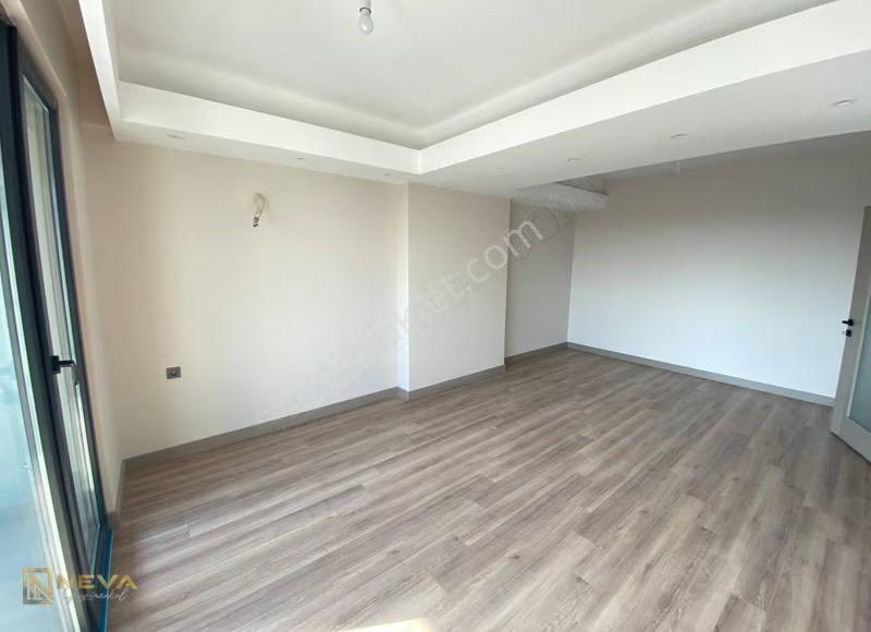 Camili'de Satılık Sıfır 3+1 Daire Asansörlü Bina - Görsel 31