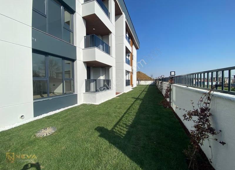 Camili'de Satılık Sıfır 3+1 Daire Asansörlü Bina - Görsel 15