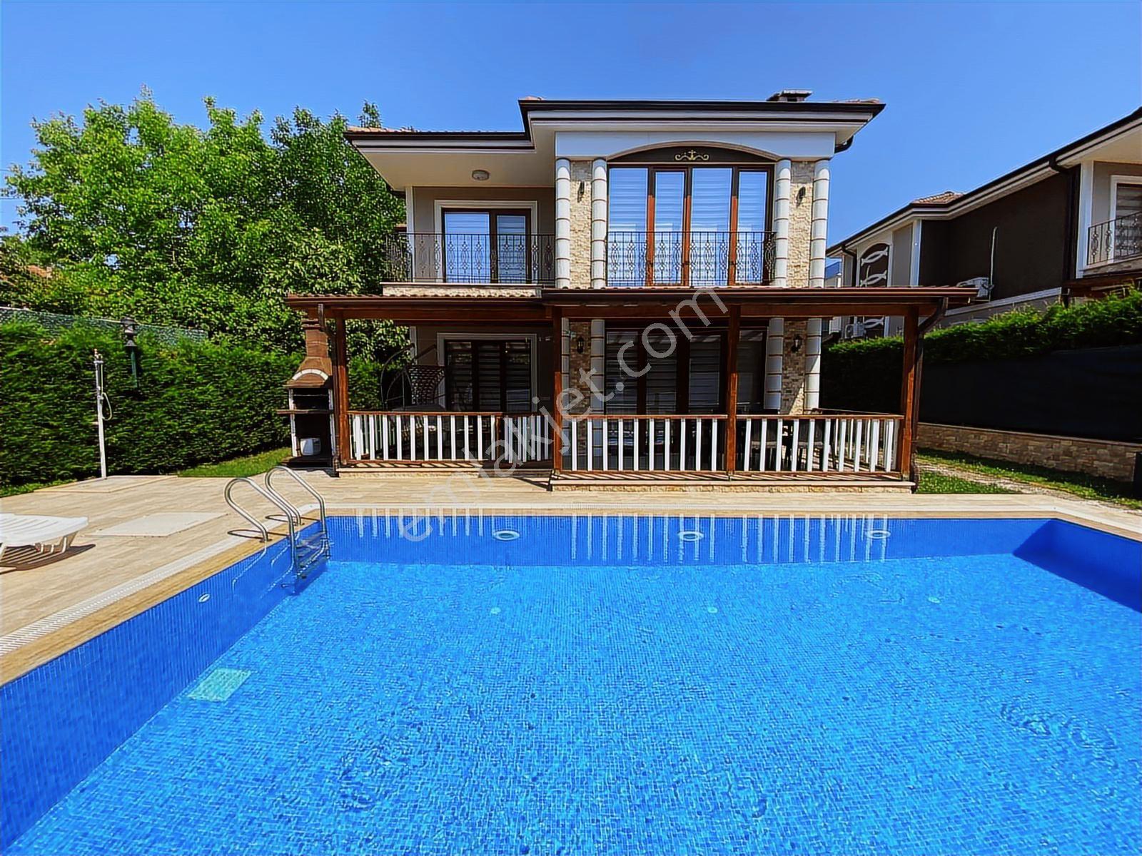 Sapanca'da Müstakil Havuzlu Villa/sakarya Royal'den - Görsel 5