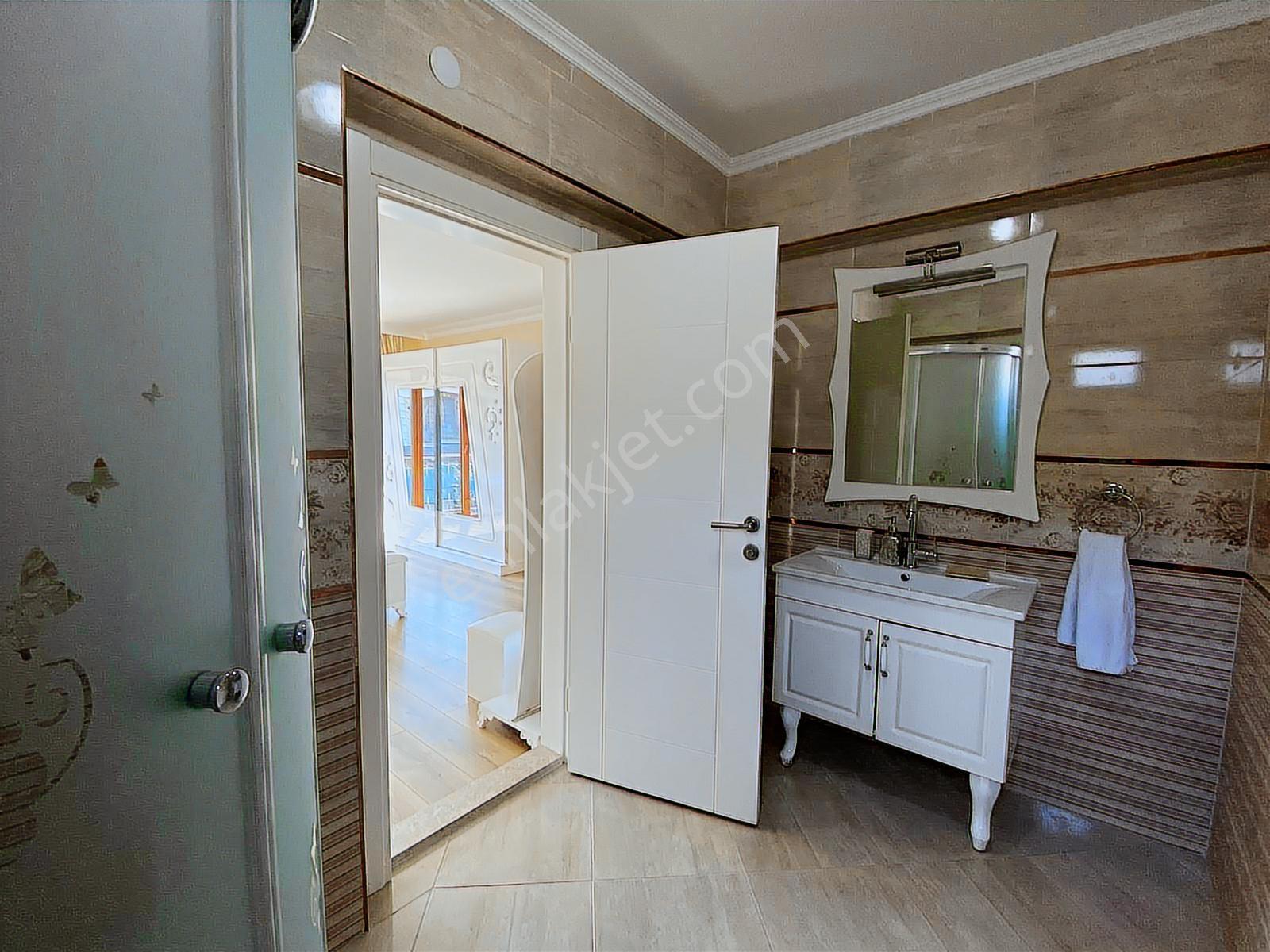 Sapanca'da Müstakil Havuzlu Villa/sakarya Royal'den - Görsel 25