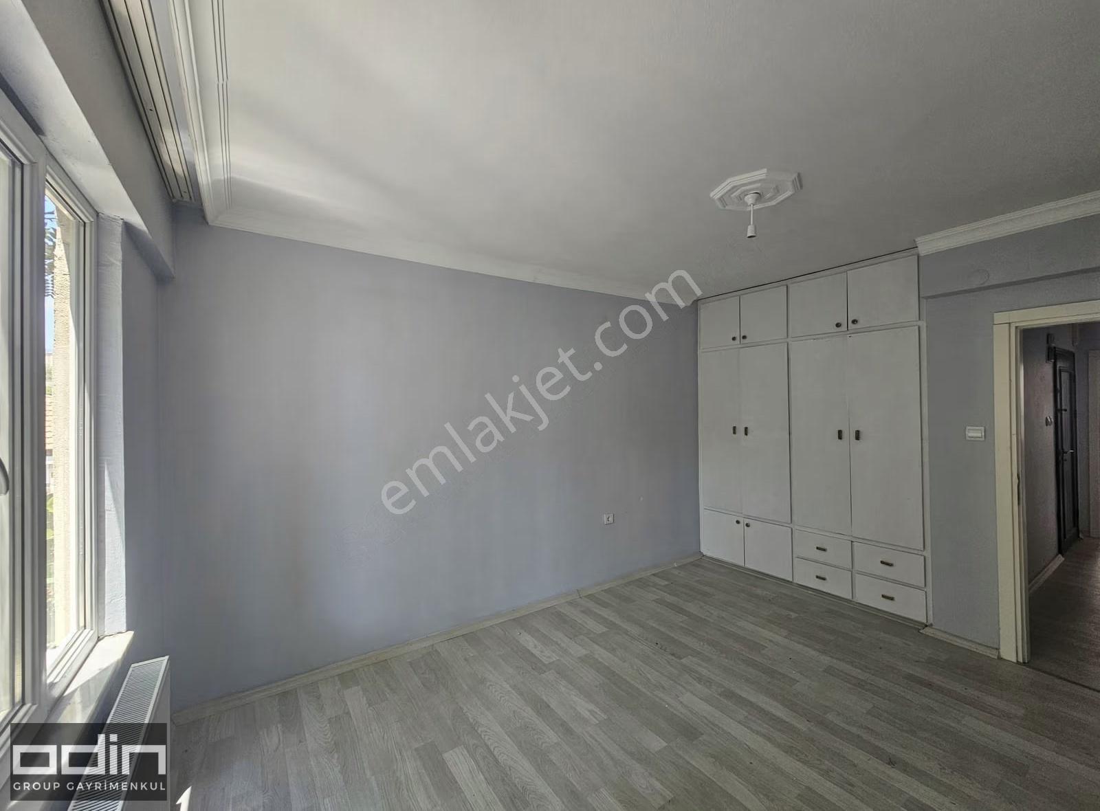 Edremit Tuzcumurat Mahallesi'nde Kiralık 2+1 Daire - Görsel 14