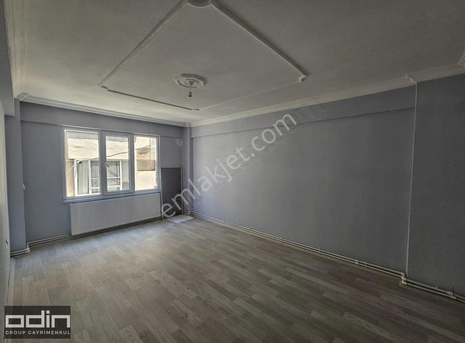 Edremit Tuzcumurat Mahallesi'nde Kiralık 2+1 Daire - Görsel 9