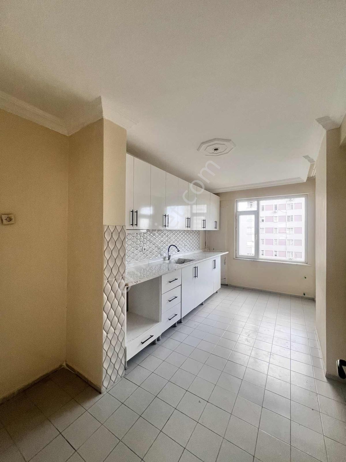 Lıman'da Havuzlu Site İçerisinde 180 M2 Ayrı Mutfaklı Daire - Görsel 11