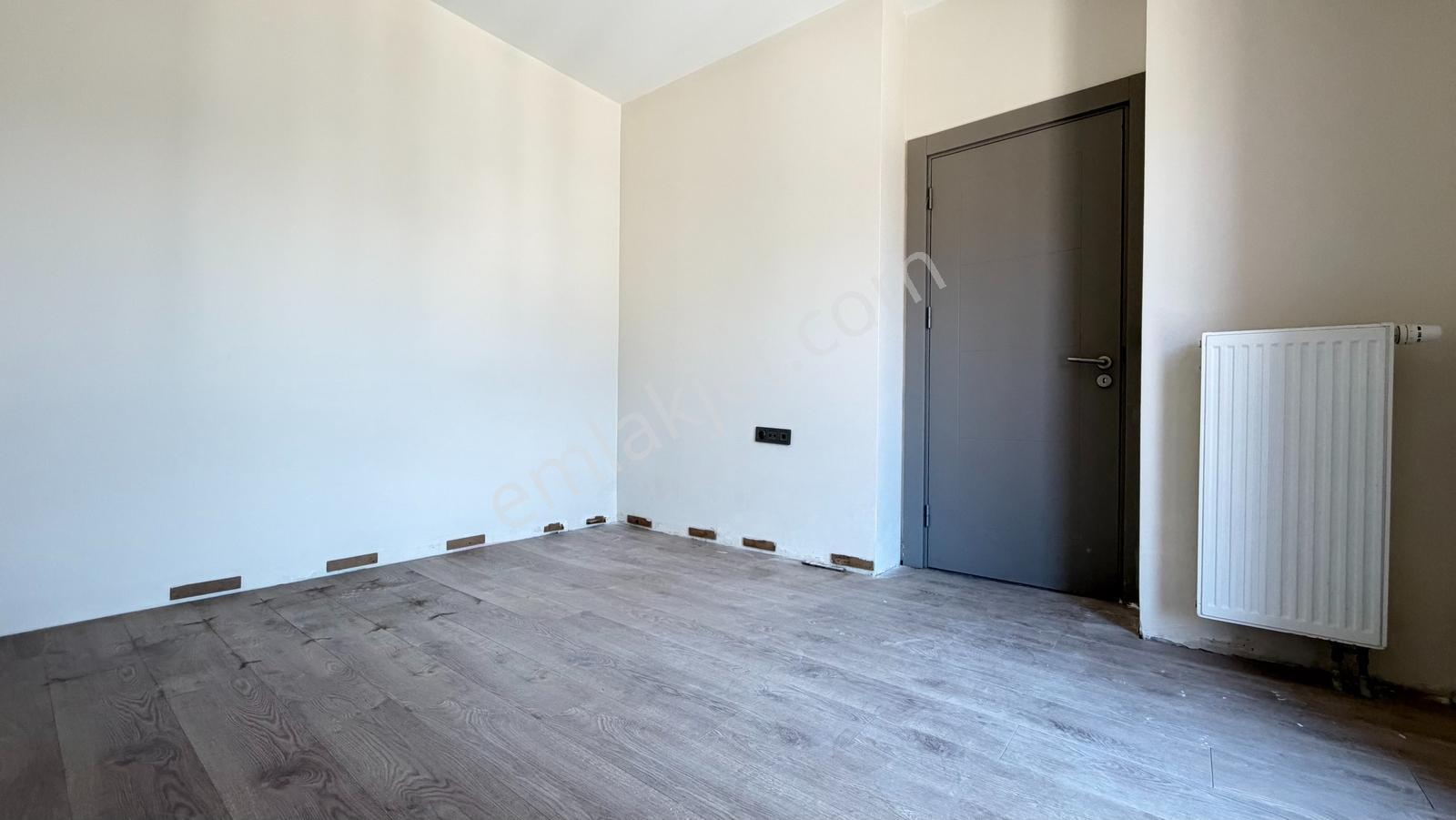 İlka'dan Emlak Konutları 2+1 Kiralık Daire Otoparklı Asansörlü - Görsel 6