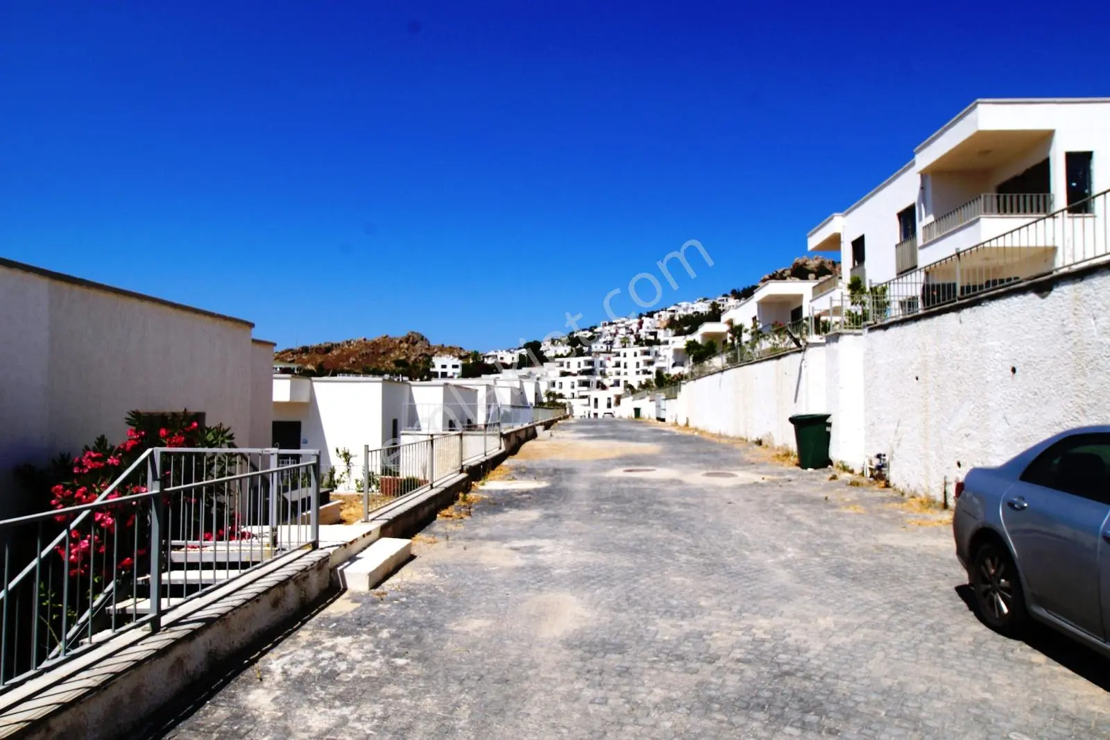 Bodrum Bağla'da Satılık Deniz Manzaralı Bahçeli 2+1 Daire - Görsel 22