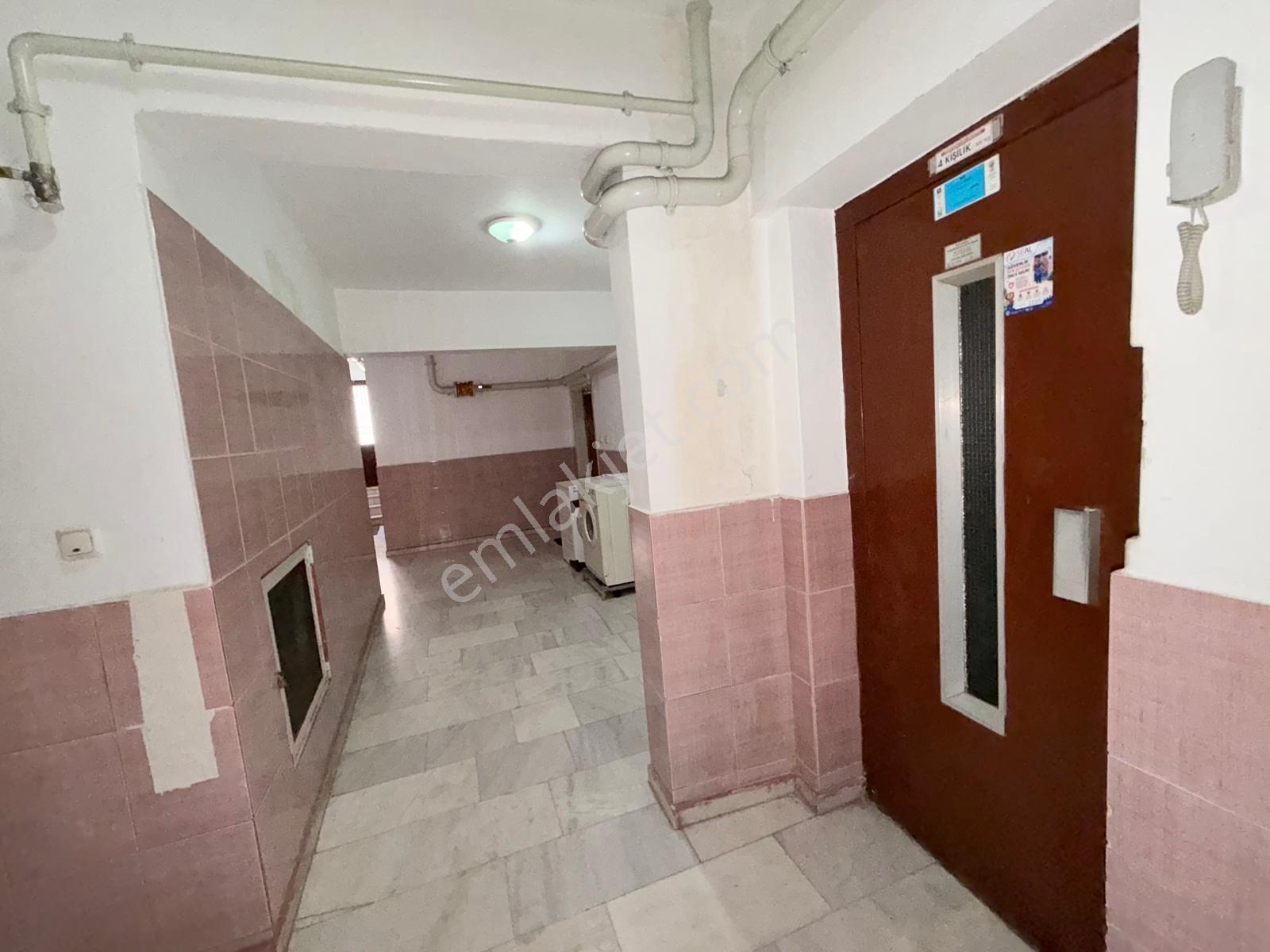 Trabzon Meydan'a 30 Metre Uzaklıkta Satılık 6+1 Dubleks Daire - Görsel 23