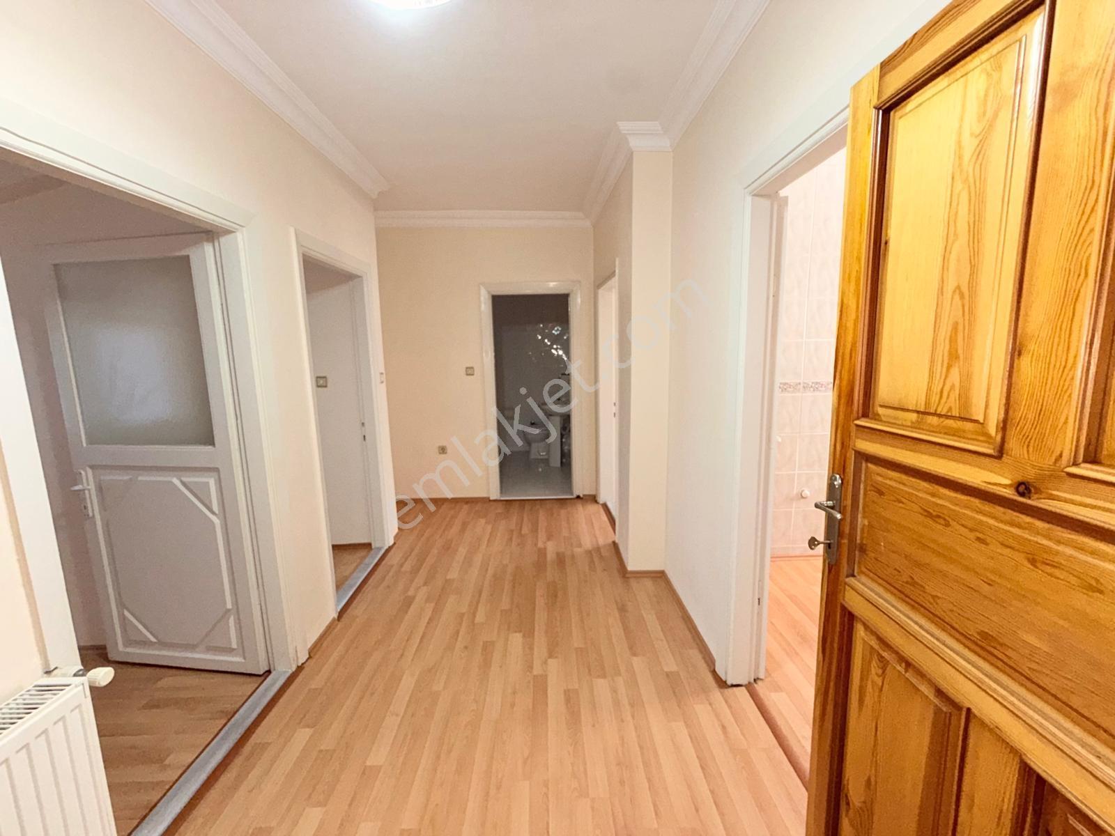 Trabzon Meydan'a 30 Metre Uzaklıkta Satılık 6+1 Dubleks Daire - Görsel 17
