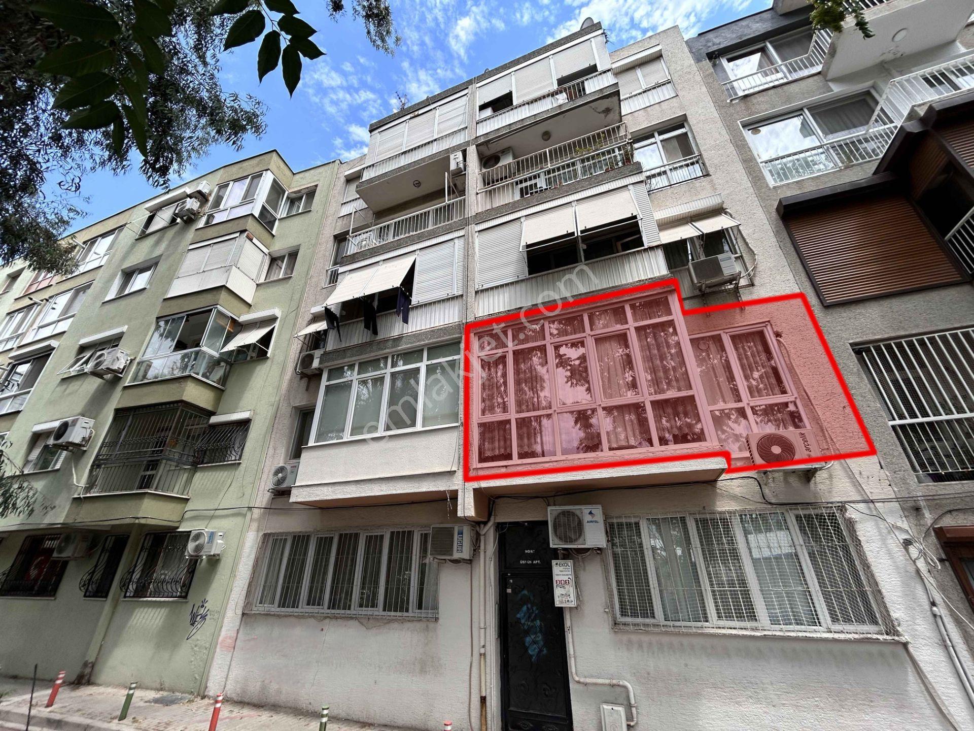 Karşıyaka Gazi Lisesi Arkası Eşyalı Kiralık 3+1