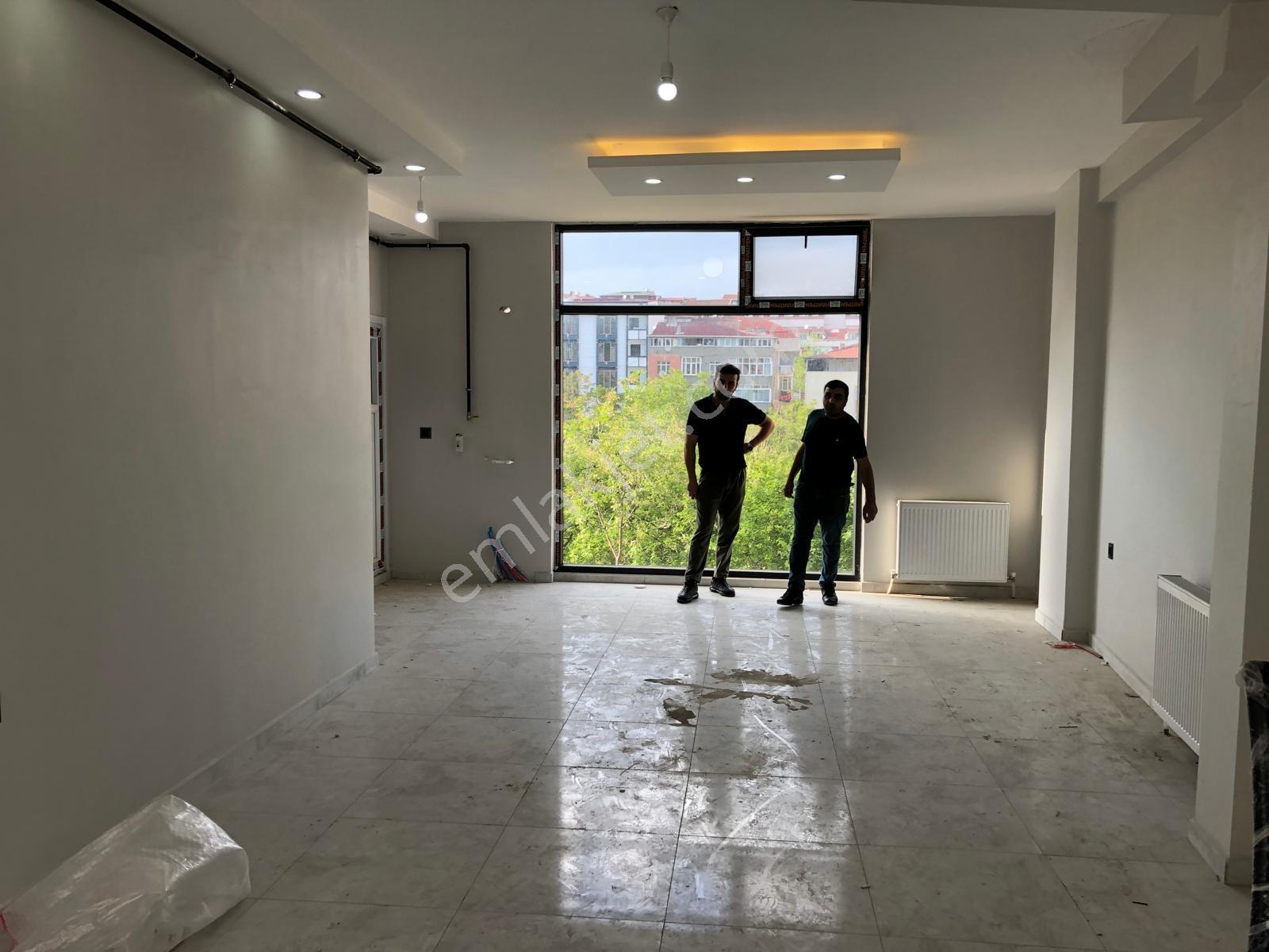 Vefa Group İnşaat'tan Yunusemre Mah.de Satılık 150 M2 Dükkan - Görsel 6