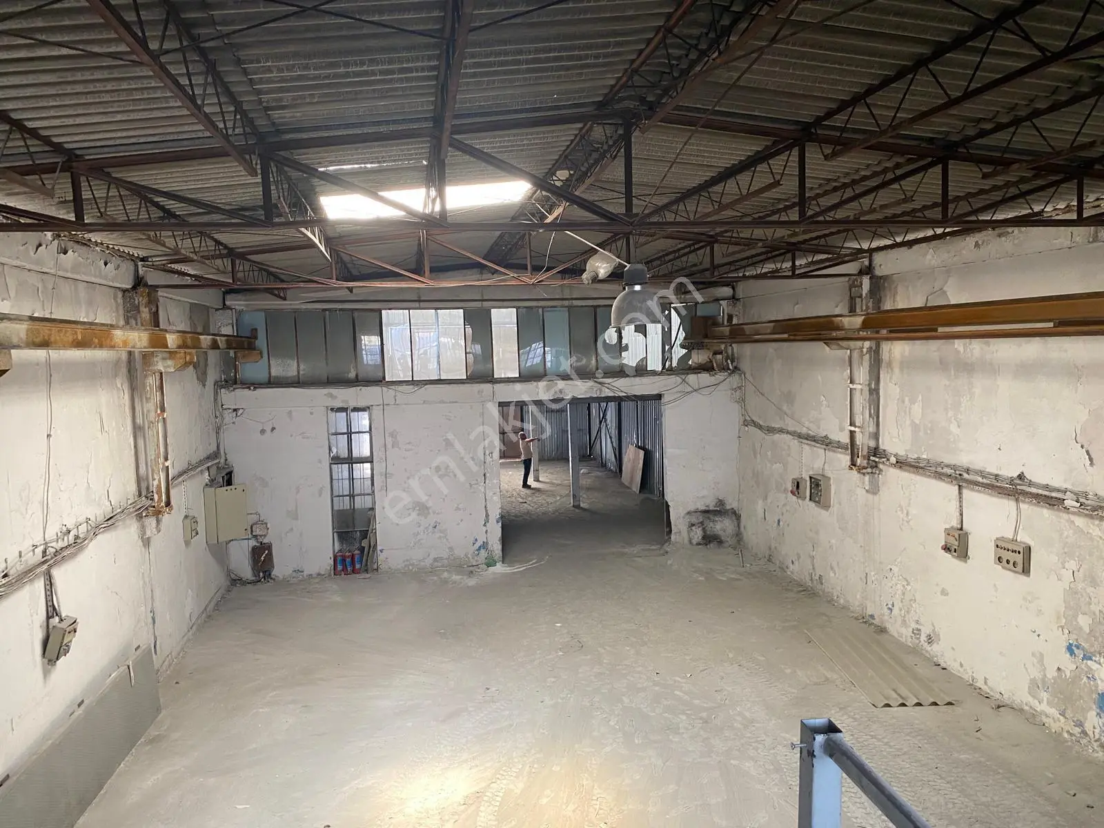 Ostim Merkezde Sahibinden Kiralık 1200.sk 400 M2 İş Yeri - Görsel 7