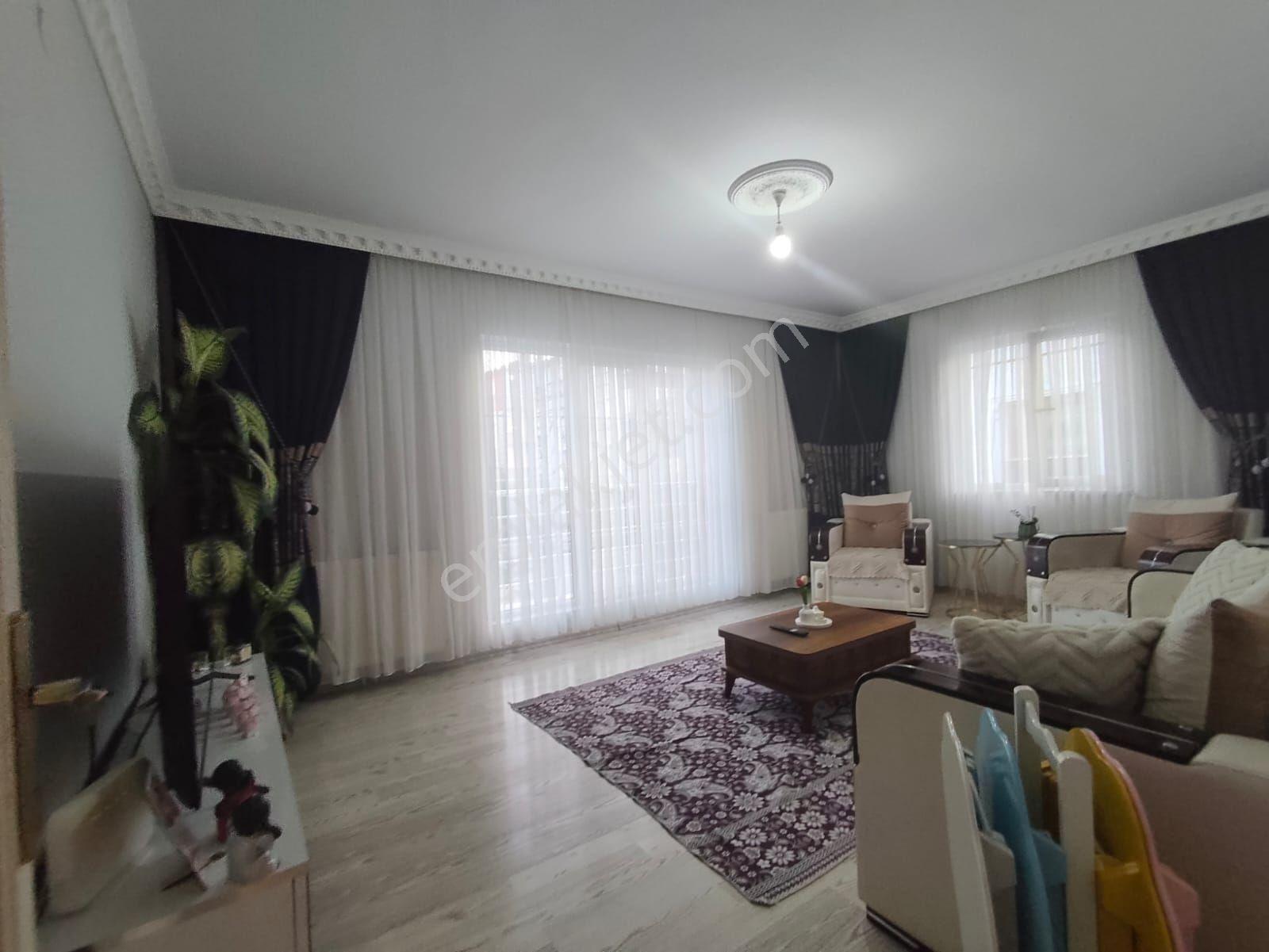 Yılmaz Gayrımenkulden Kıralık 1 Kat On Cep 130 Metre Kare Ful Yapılı Kıra 27 Bın - Görsel 18