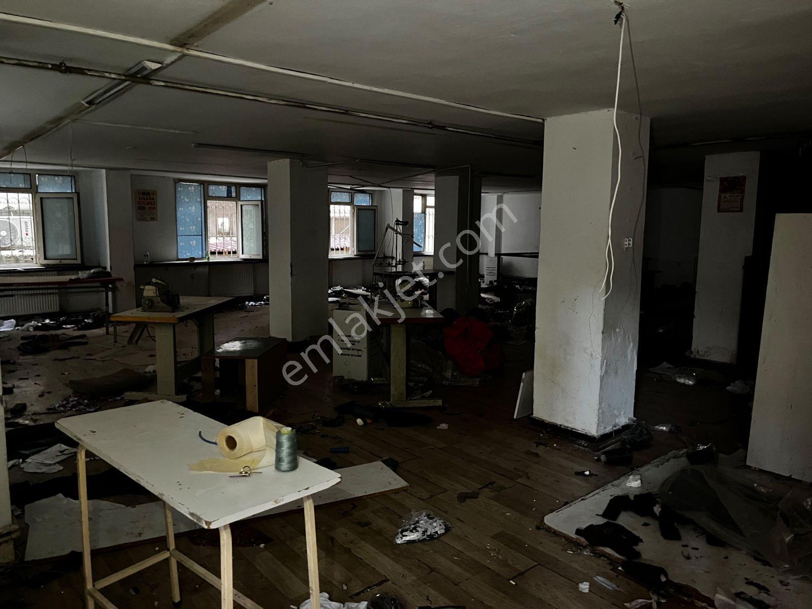 Esenler Mimar Sinan Mahallesinde Kiralik İş Yeri Dükkan - Görsel 22