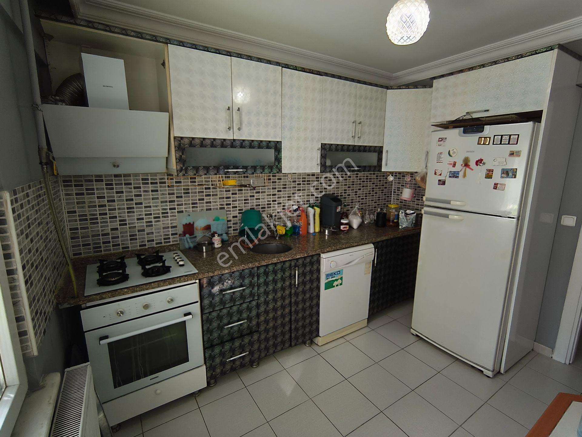 Acar Yatırımdan 3+1 Merkezi Konumda Denize Yakın Yazlık Daire - Görsel 18
