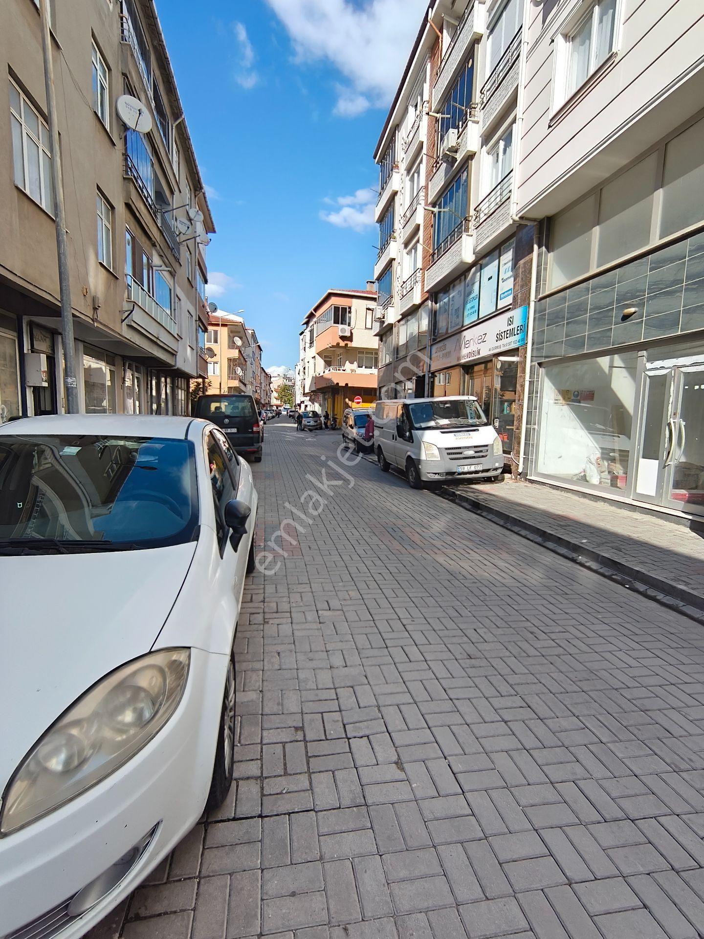 Acar Yatırımdan 3+1 Merkezi Konumda Denize Yakın Yazlık Daire - Görsel 33