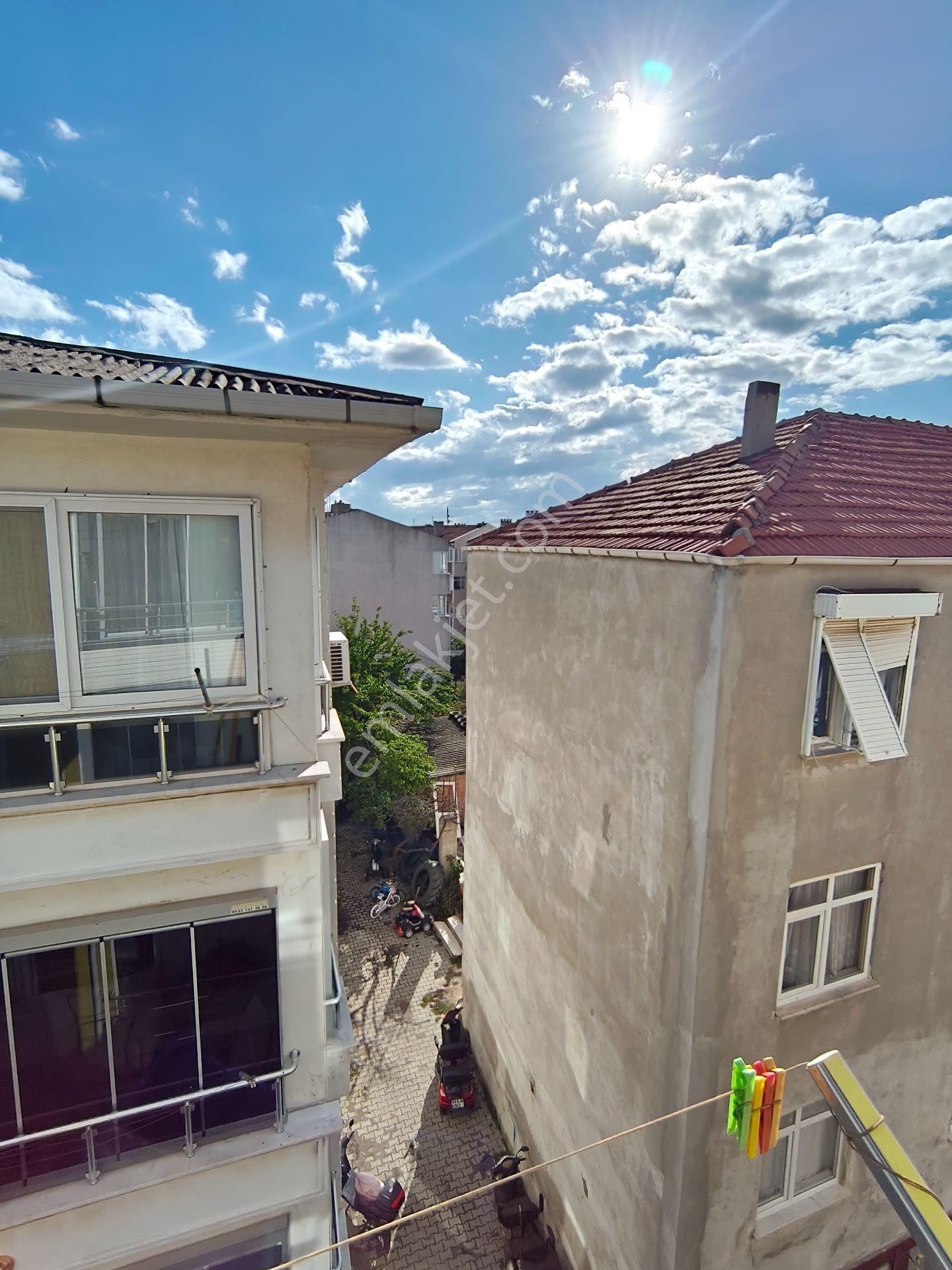 Acar Yatırımdan 3+1 Merkezi Konumda Denize Yakın Yazlık Daire - Görsel 11