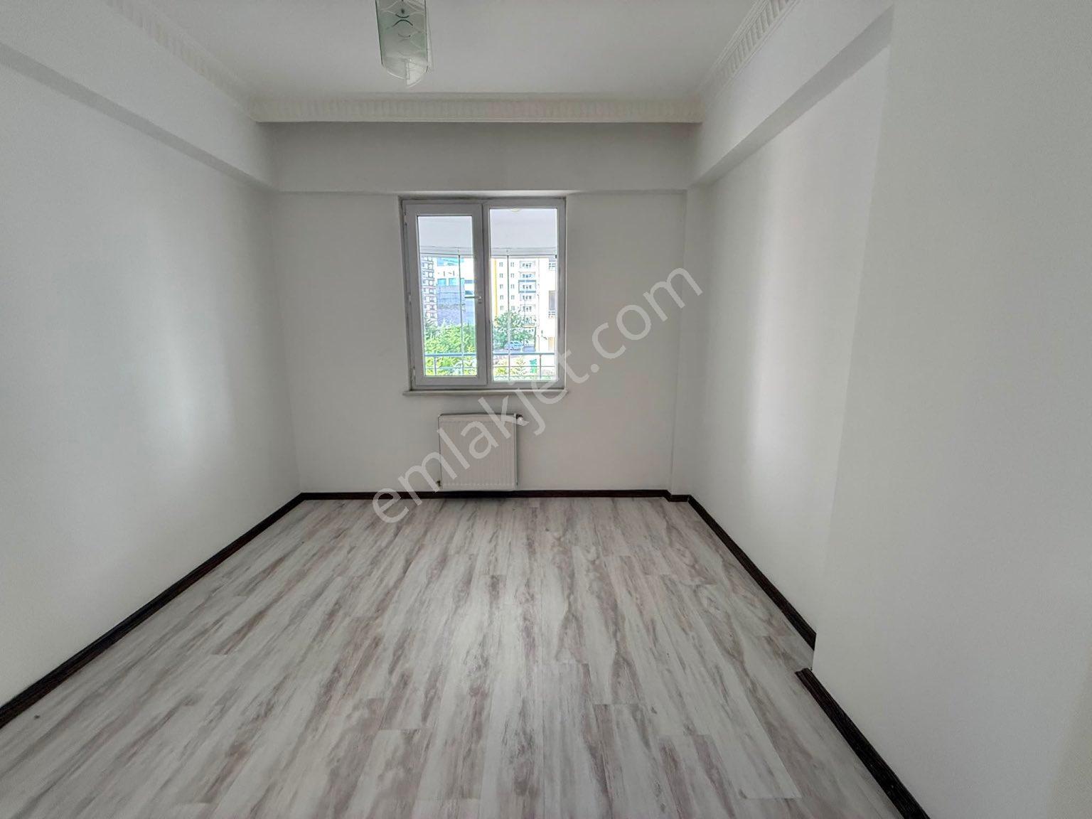 Papatya Caddesi/3+1/187m2/hemen Oturulabilir Fırsat Dairesi - Görsel 5