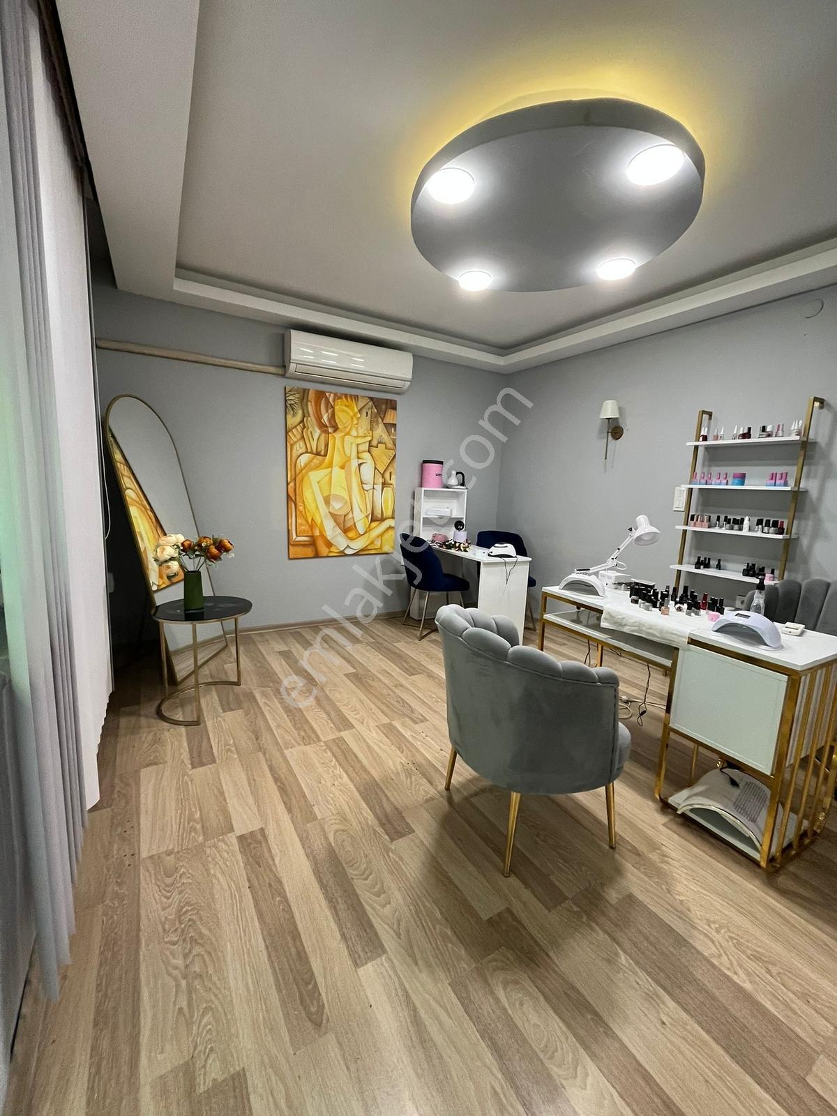 Yeni Fidangörde Devren Kiralık Güzellik Merkezi